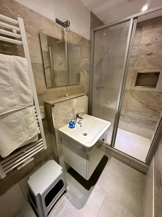 Apartment Gaststaette Brandenburg